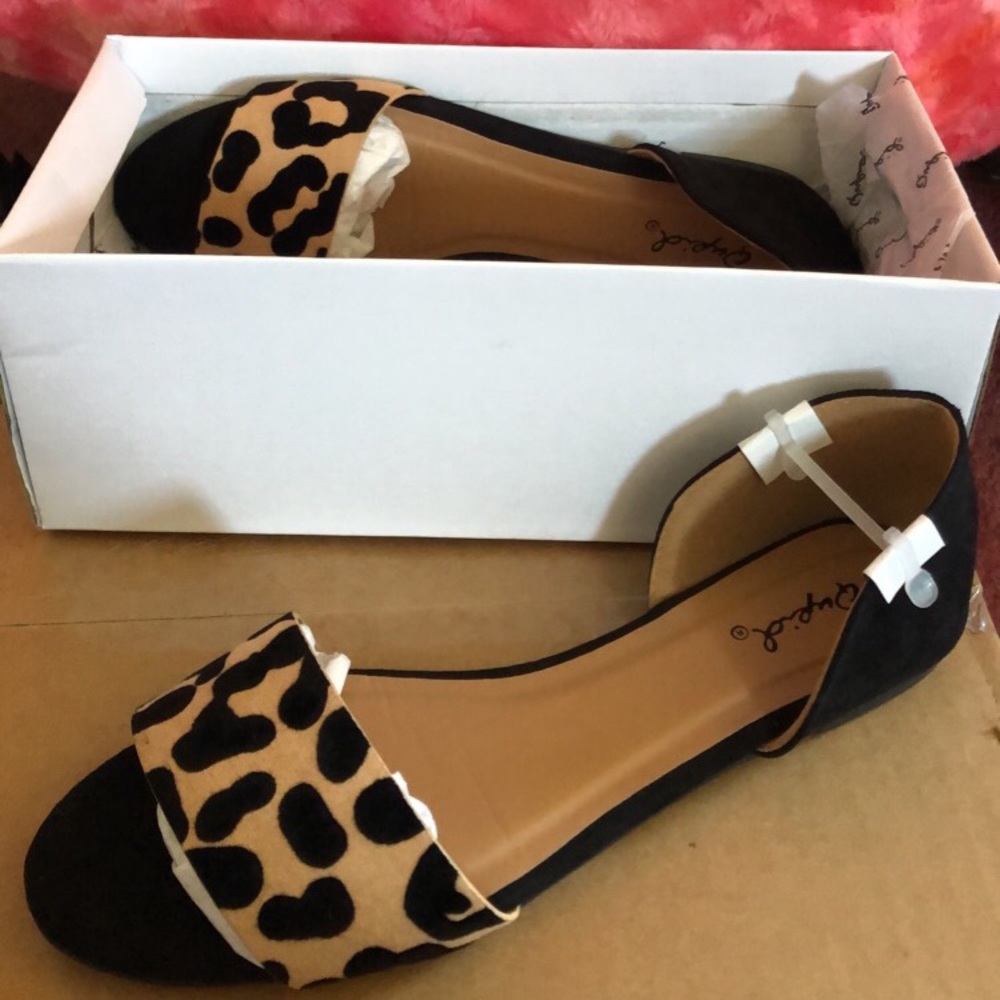 Tan/Black Leopard Suede Flat Sandals